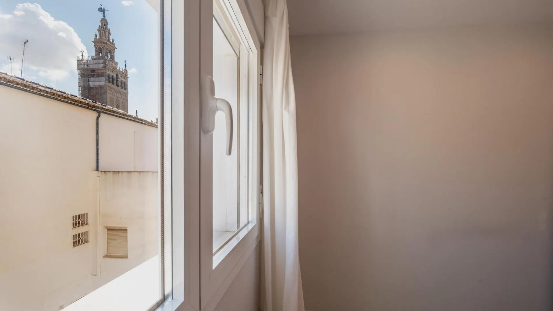 شقة Reformed And Comfy- 2Bd 2Bth- Arenal إشبيلية إسبانيا